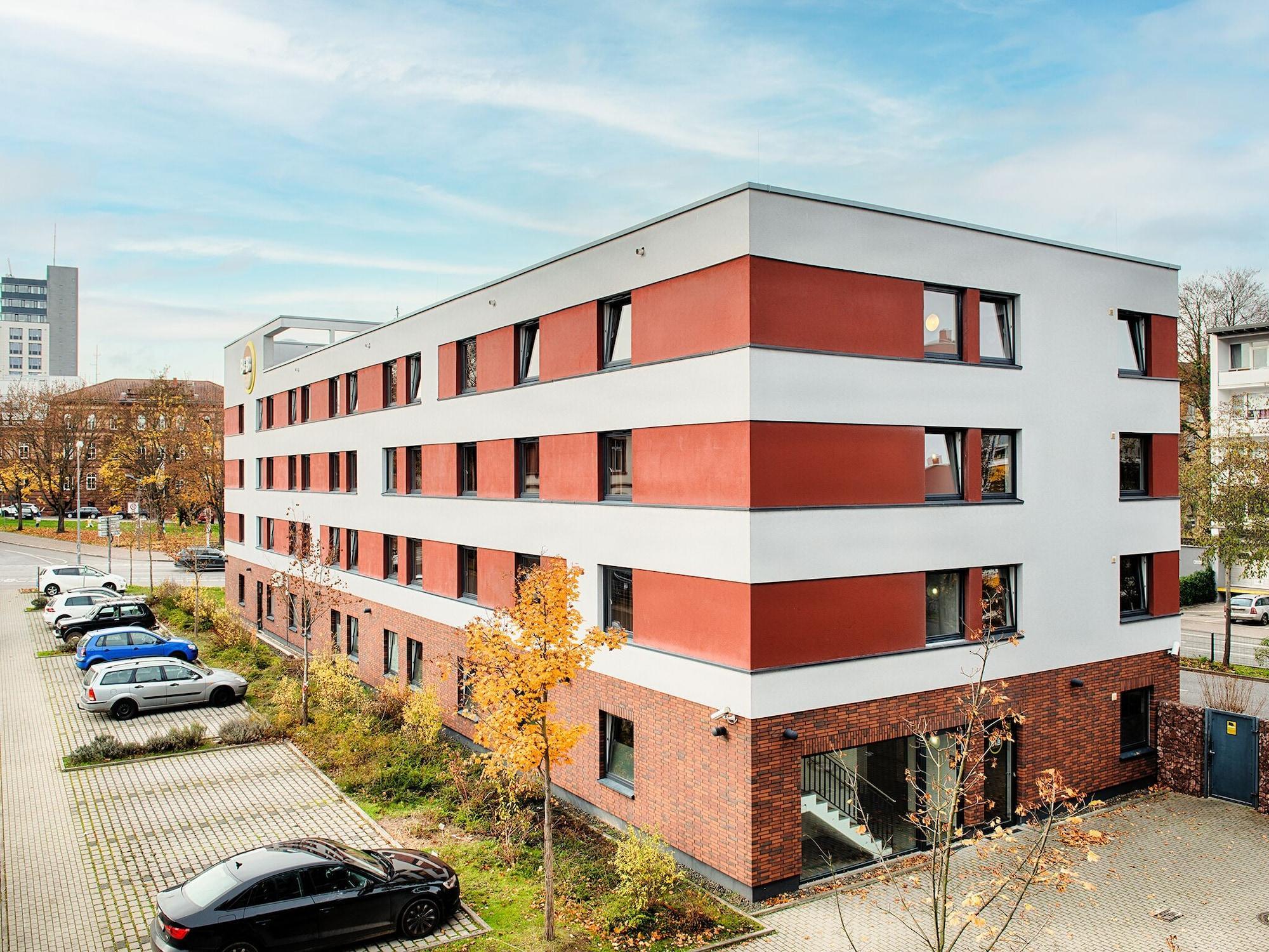 B&B Hotel Kaiserslautern Eksteriør bilde