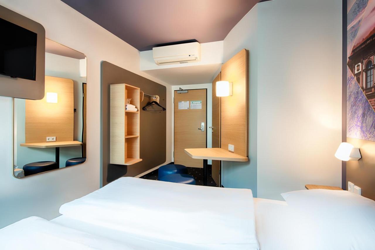 B&B Hotel Kaiserslautern Eksteriør bilde